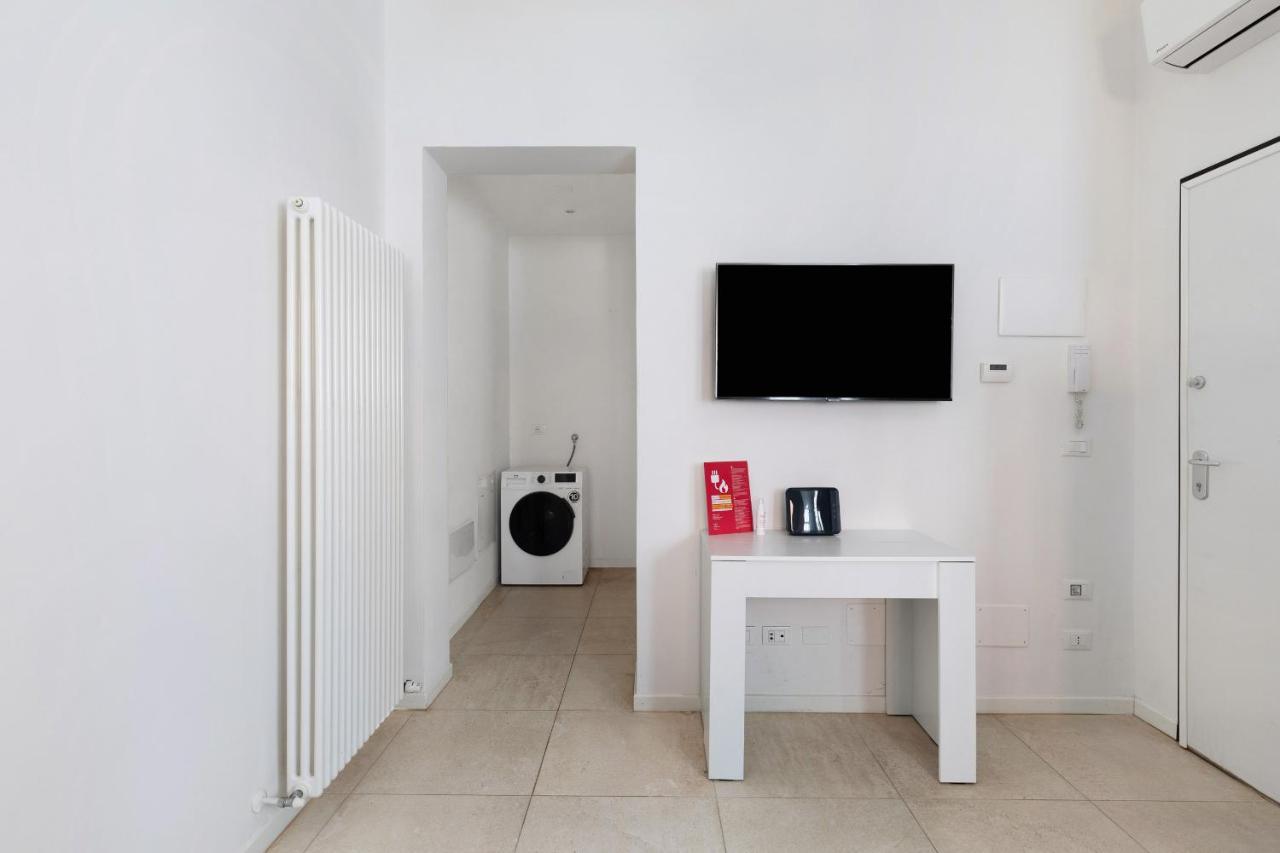 Modern Studio In Borgo Panigale By Wonderful Italy Болонья Екстер'єр фото
