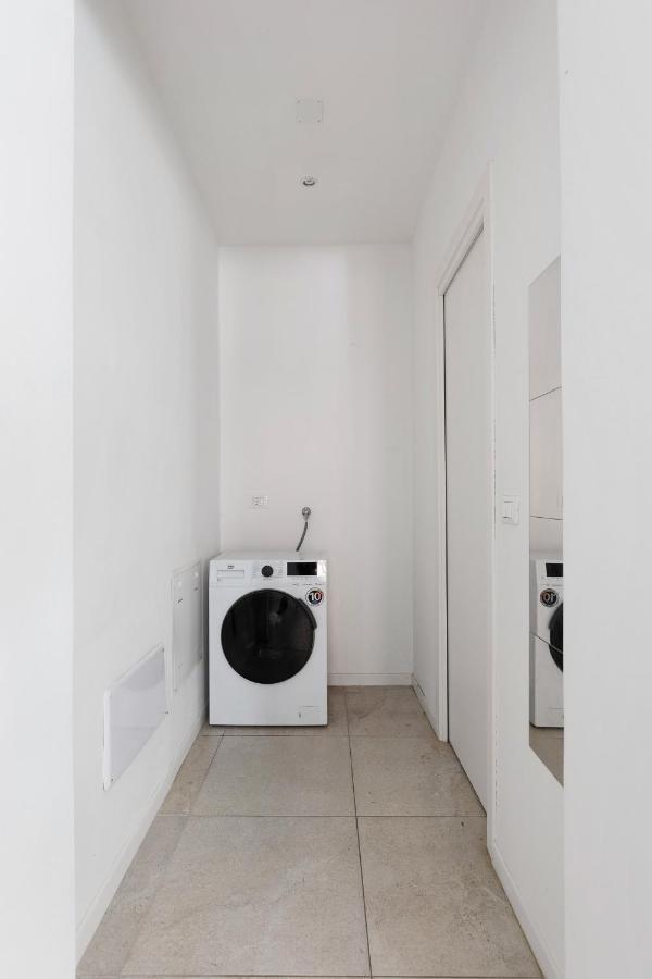 Modern Studio In Borgo Panigale By Wonderful Italy Болонья Екстер'єр фото