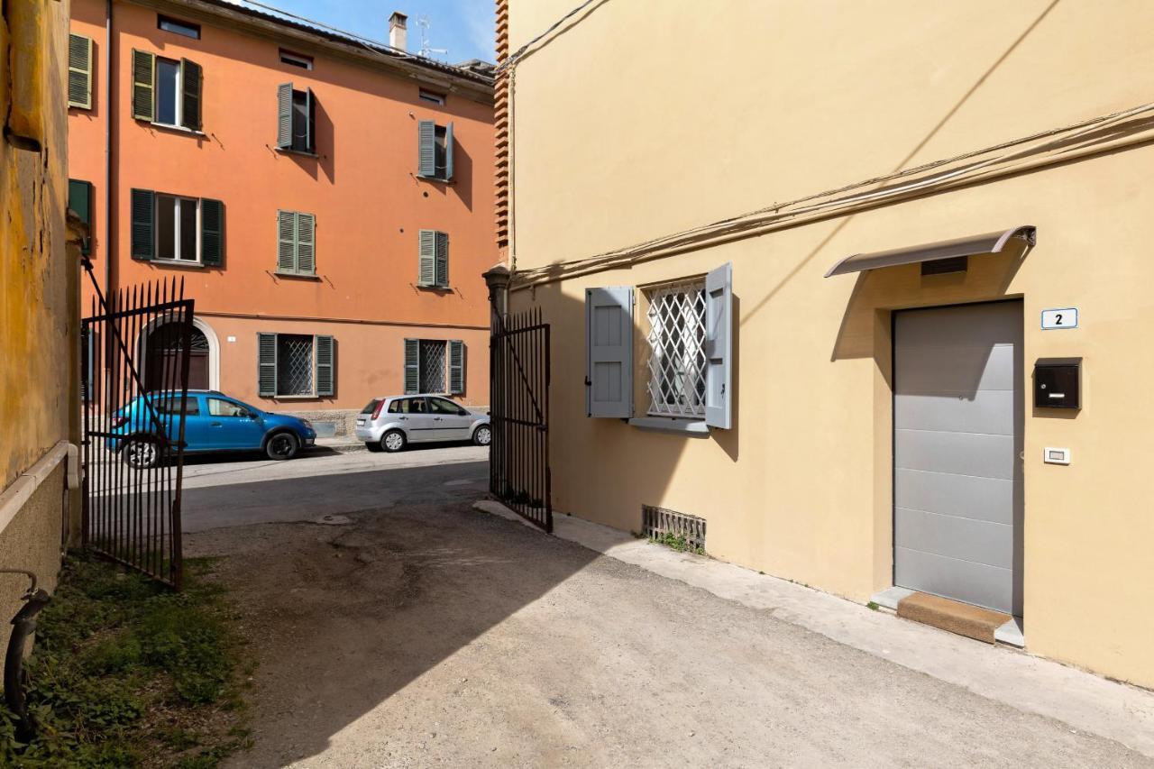Modern Studio In Borgo Panigale By Wonderful Italy Болонья Екстер'єр фото